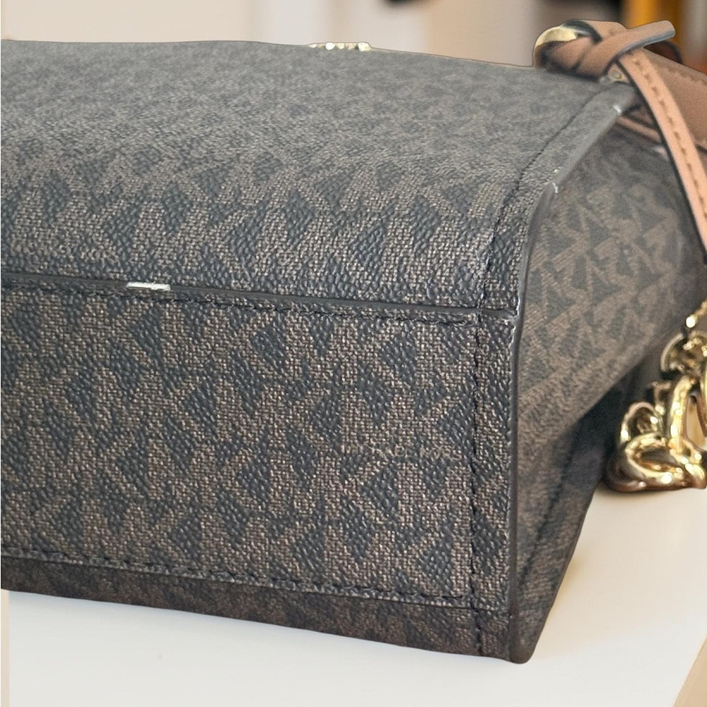 NWT Authentic Michael Kors Graham North South Signature Crossbody Bag - Picture 6 of 15